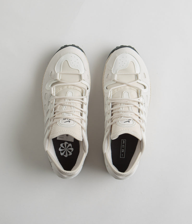 Nike ACG Air Exploraid Shoes in Light Orewood Brown and Sail and Phantom - Anthracite