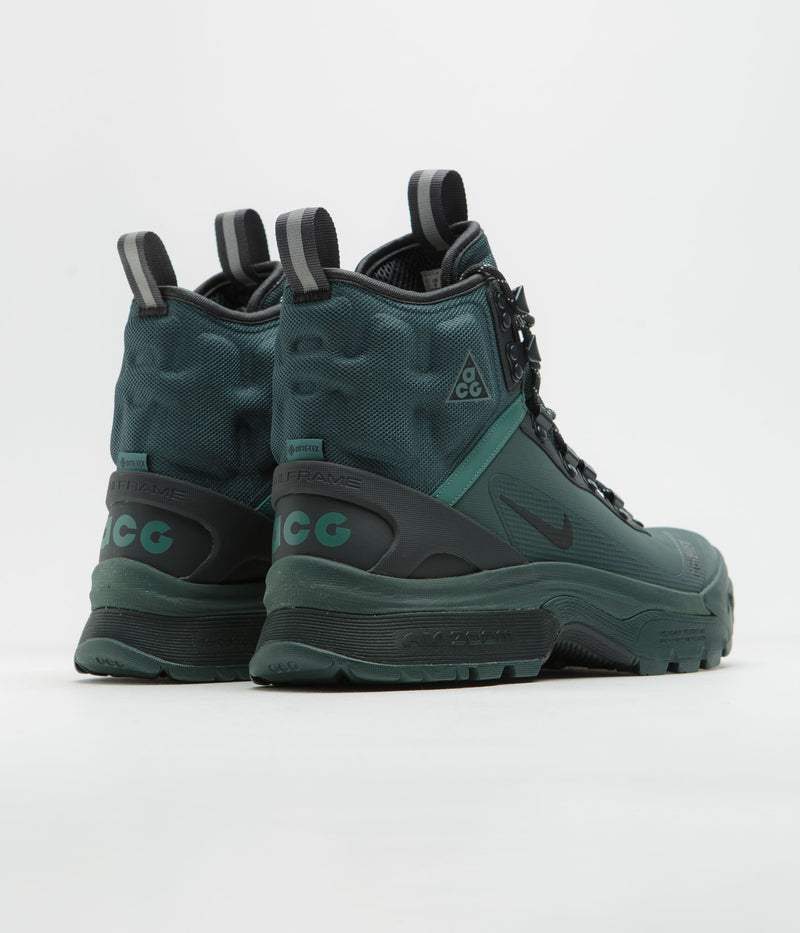 Nike ACG Air Gaiadome Gore-Tex Shoes in Vintage Green and Bicoastal and Vintage Green