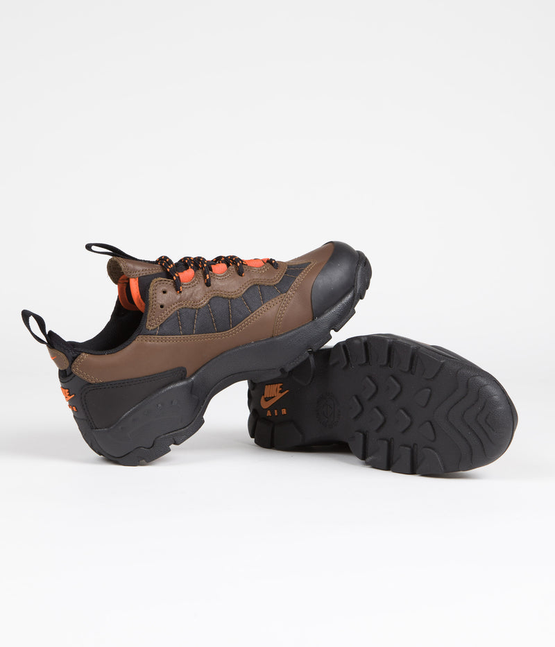Nike ACG Air Mada Shoes in Bison and Black and Hyper Crimson - Total Orange