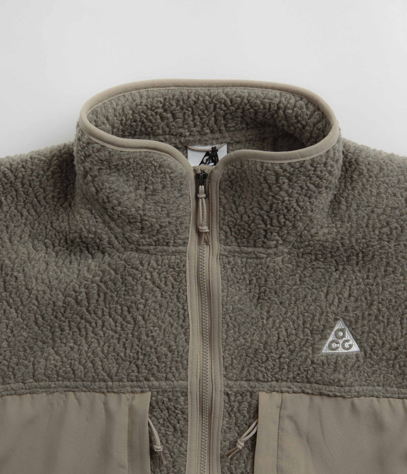 Nike ACG Arctic Wolf Full Zip Fleece in Khaki and Light Iron Ore / Summit White