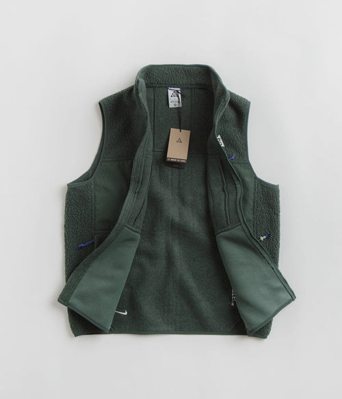 Nike ACG Arctic Wolf Vest in Vintage Green and Vintage Green / Summit White