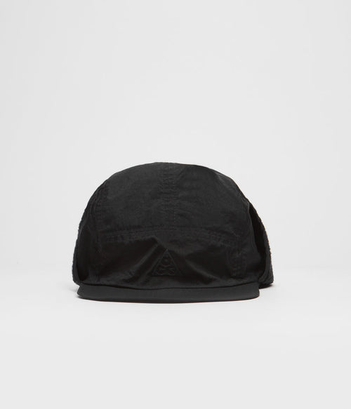 Nike ACG AW84 Ear Flap Cap in Black and Black / Anthracite