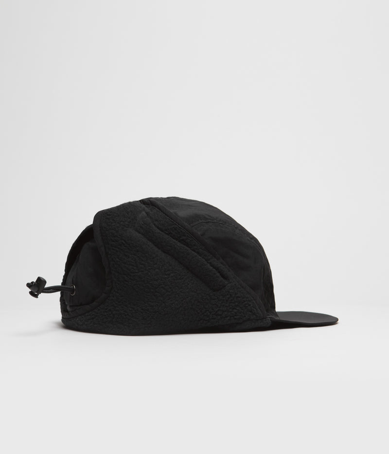 Nike ACG AW84 Ear Flap Cap in Black and Black / Anthracite