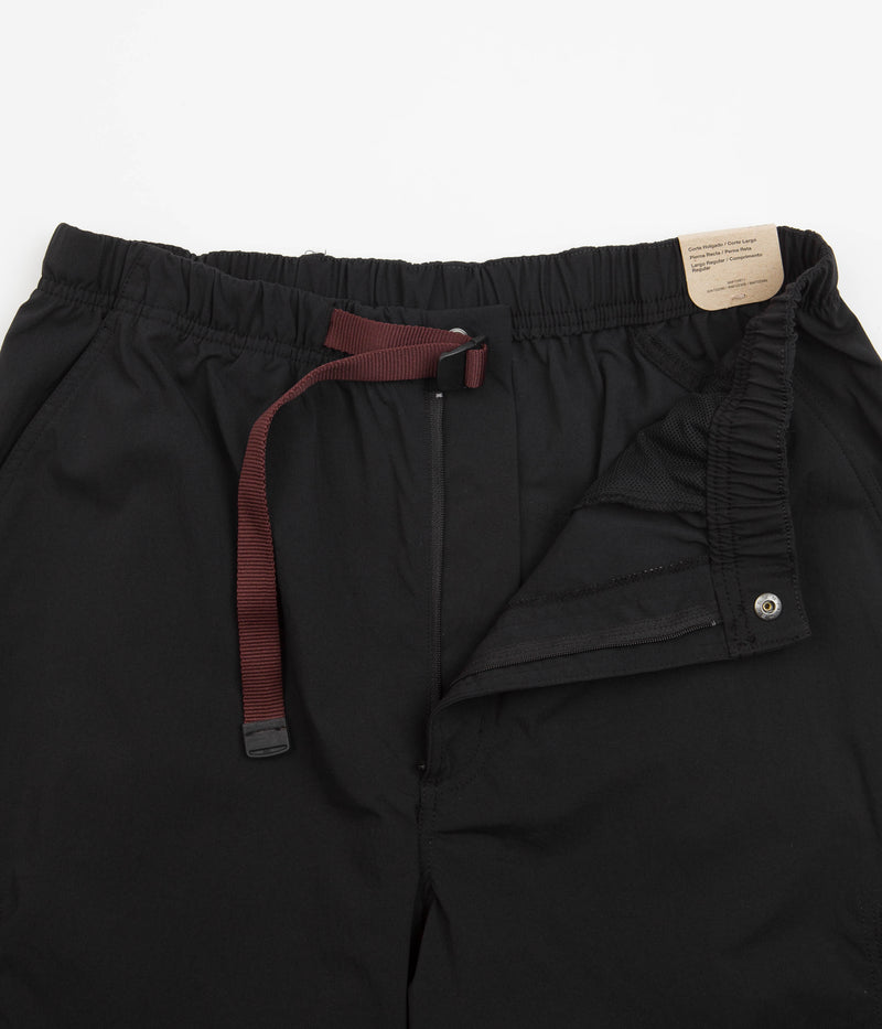 Nike ACG Caps Cargo Pants in Black and Earth / Black / Wolf Grey
