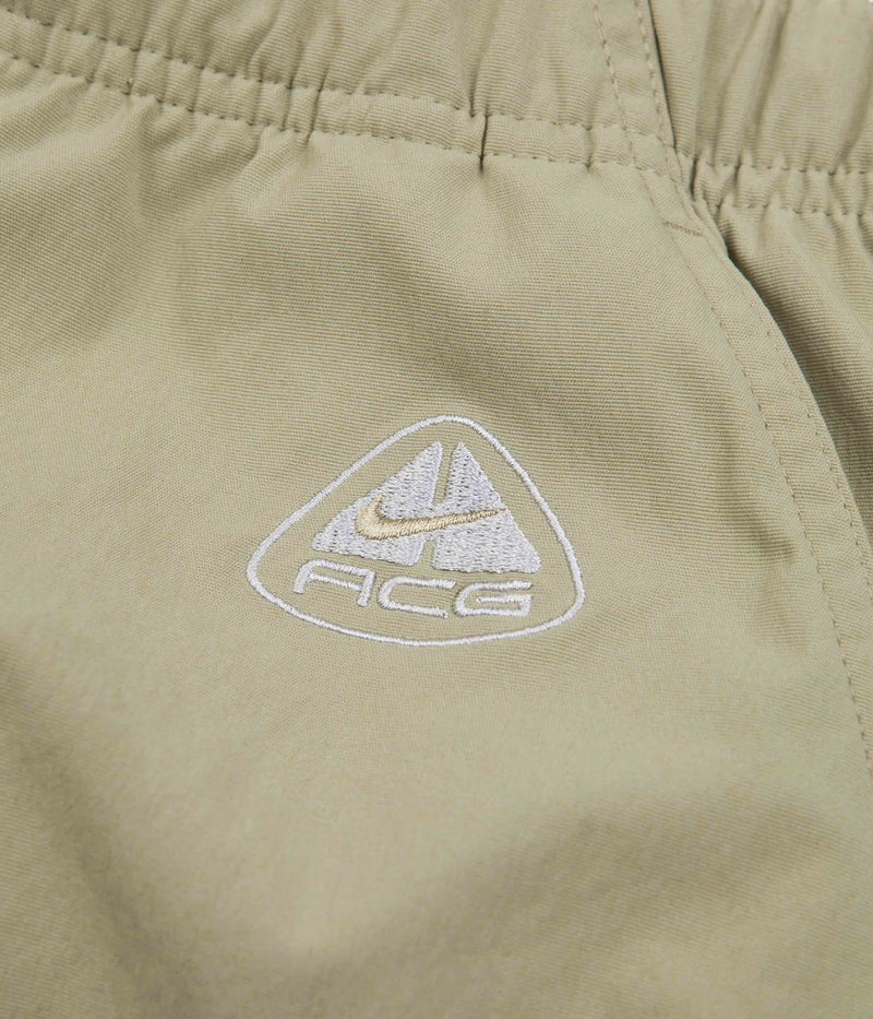 Nike ACG Caps Cargo Pants in Neutral Olive and Cargo Khaki / Wolf Grey