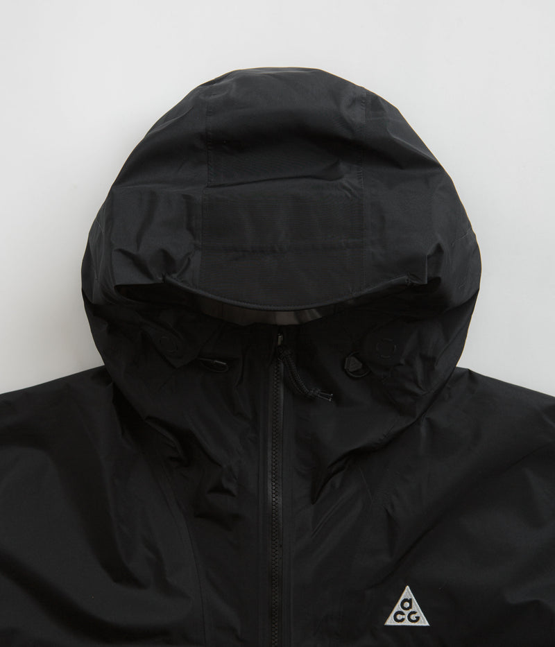 Nike ACG Chain Of Craters Jacket in Black and Summit White