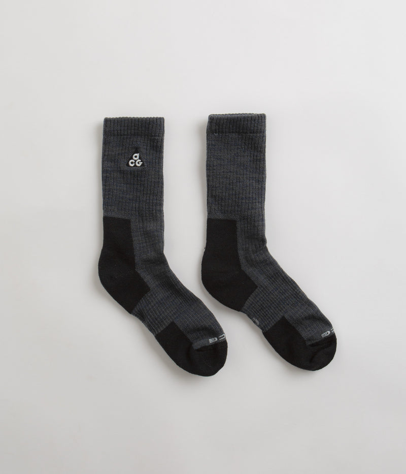 Nike ACG Everyday Cushioned Crew Socks in Anthracite and Volt / Black / Summit White