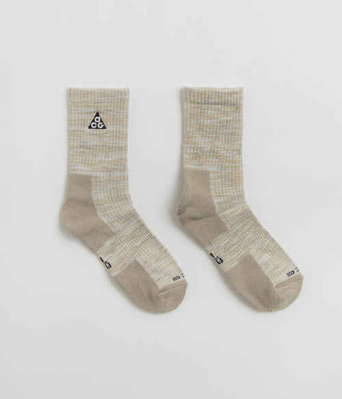 Nike ACG Everyday Cushioned Crew Socks in Light Bone and Volt / Khaki / Black