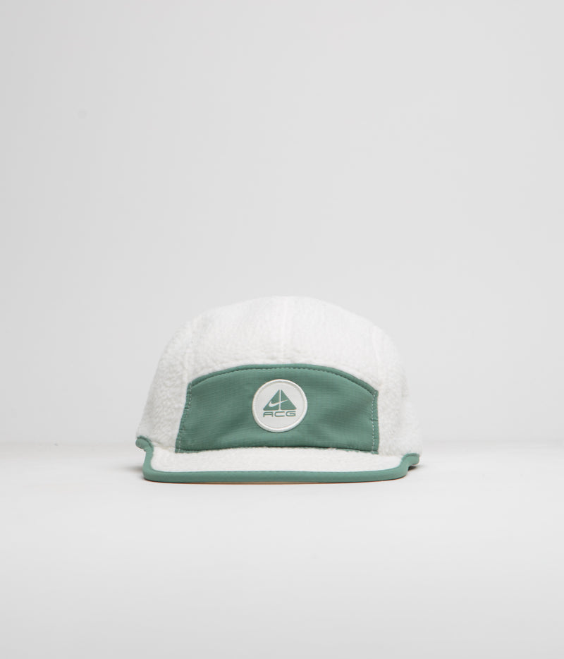 Nike ACG Fly Cap in Sail and Bicoastal / Sail