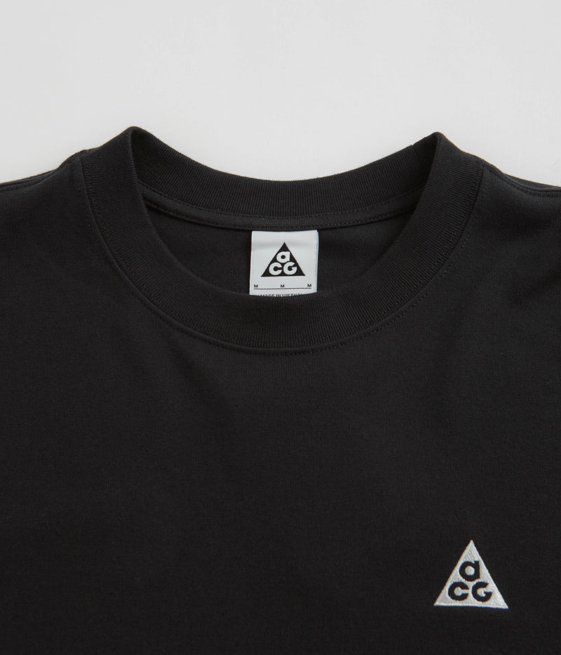 Nike ACG Heavyweight Long Sleeve T-Shirt in Black