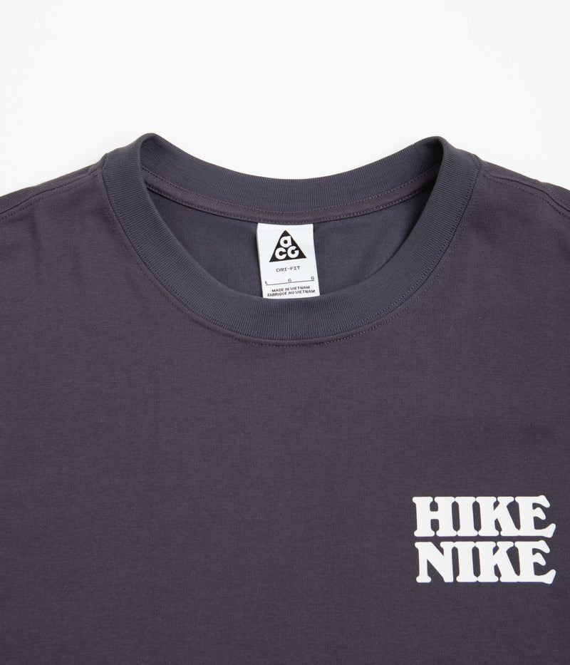 Nike ACG Hikepy T-Shirt in Gridiron