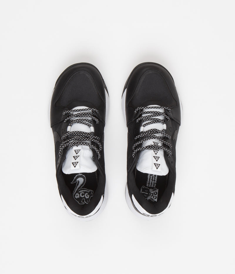 Nike ACG Lowcate Shoes in Black and White and Black - White
