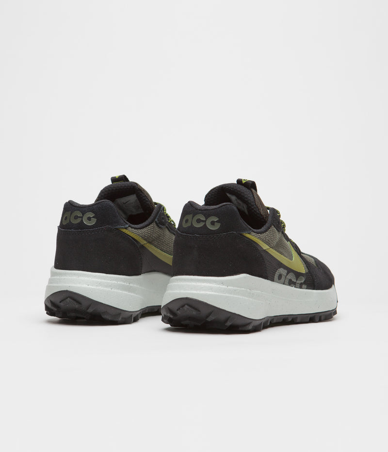 Nike ACG Lowcate Shoes in Cargo Khaki and Moss and Black - Bright Cactus