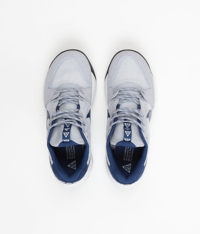Nike ACG Lowcate Shoes in Wolf Grey and Navy and Grey Fog - Summit White