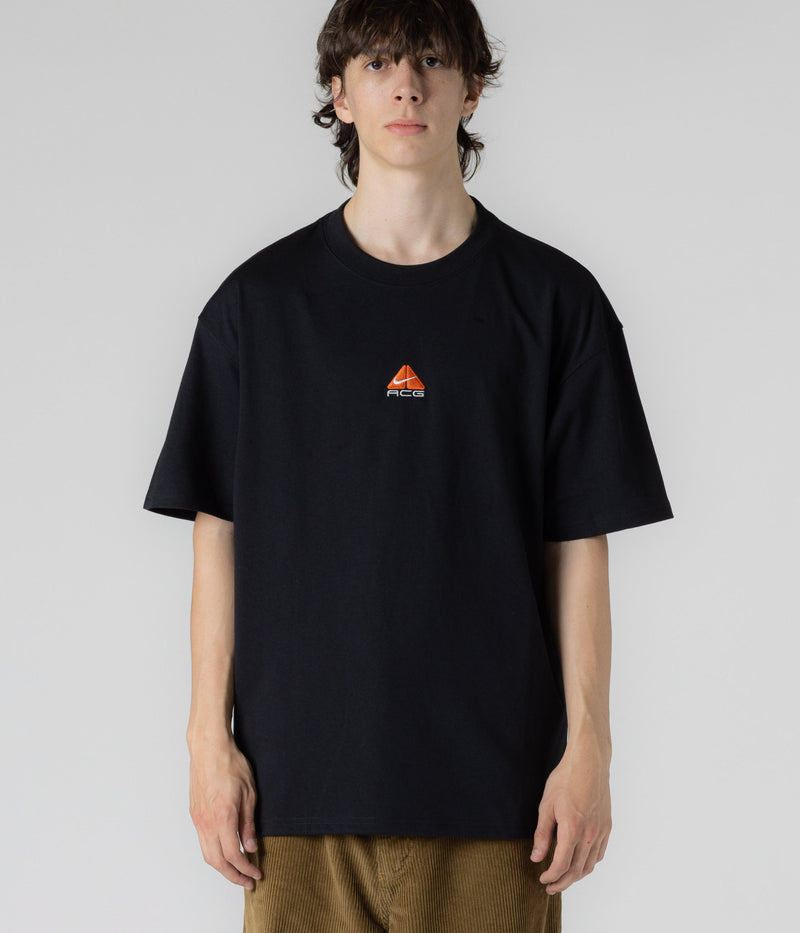 Nike ACG Lungs T-Shirt in Black