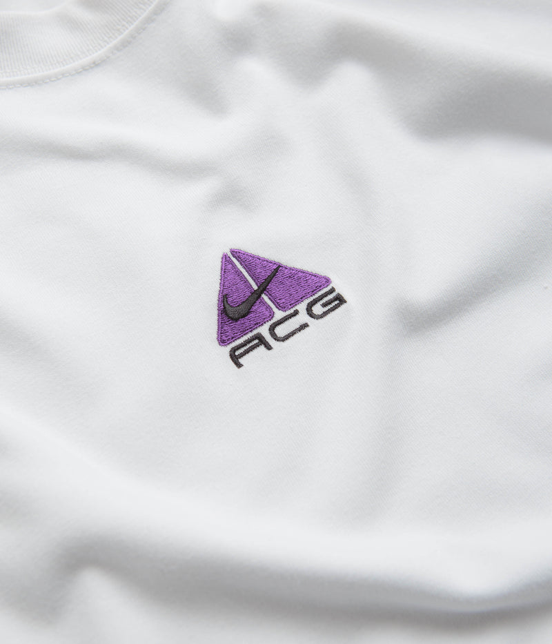 Nike ACG Lungs T-Shirt in Summit White and Purple Cosmos