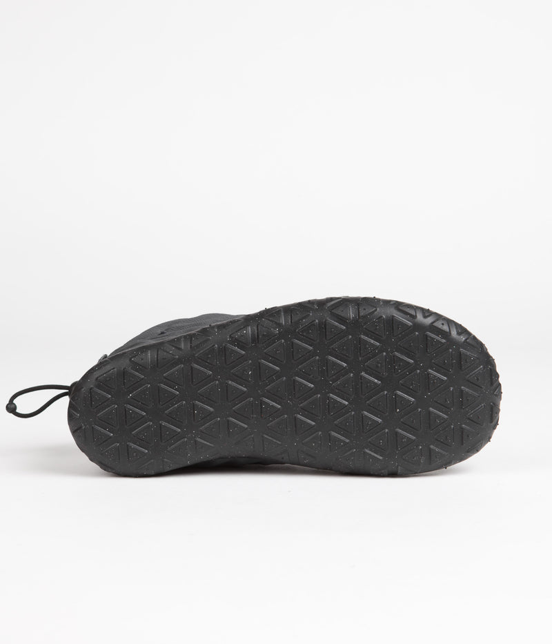 Nike ACG Moc Shoes in Anthracite and Black and Black