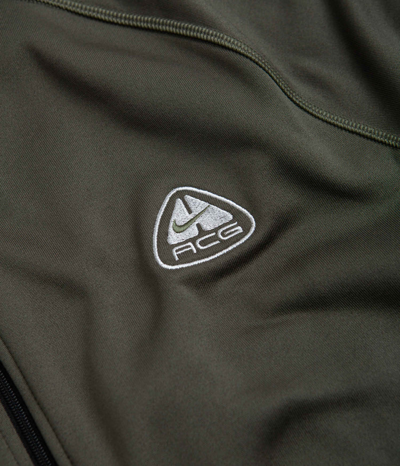 Nike ACG Oregon Series Polartec Zip Sweatshirt in Cargo Khaki and Black / Wolf Grey