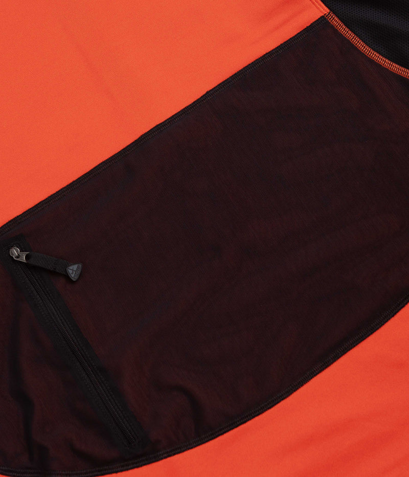 Nike ACG Oregon Series Polartec Zip Sweatshirt in Picante Red and Black / Wolf Grey