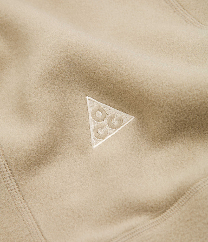 Nike ACG Polartec Wolf Tree Hoodie in Khaki and Limestone / Sanddrift