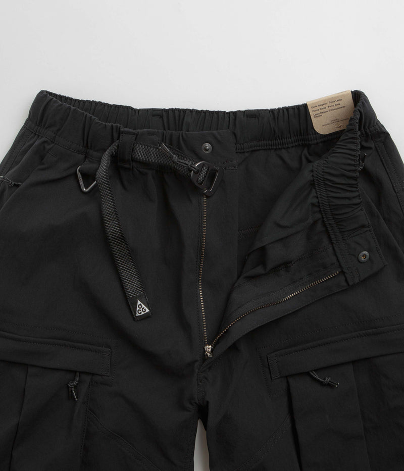 Nike ACG Smith Summit Cargo Pants in Black and Anthracite / Summit White