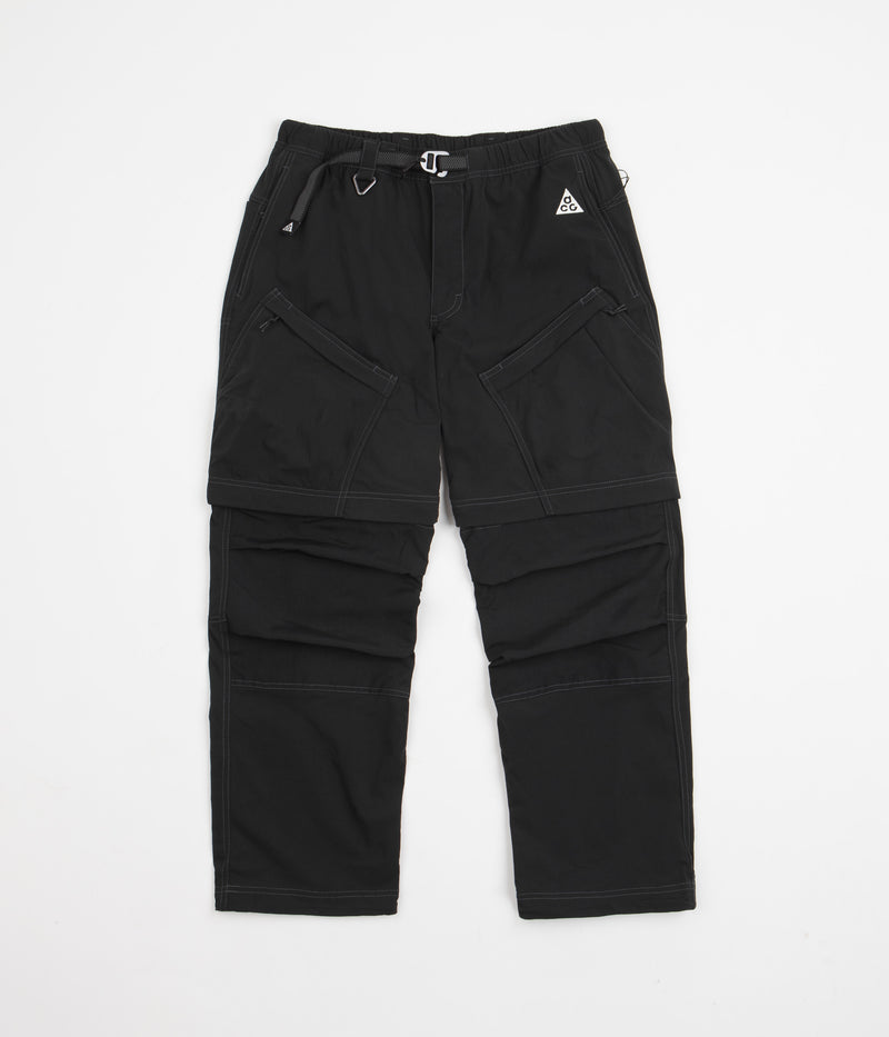 Nike ACG Smith Summit Cargo Pants in Black and Black / Black / Summit White