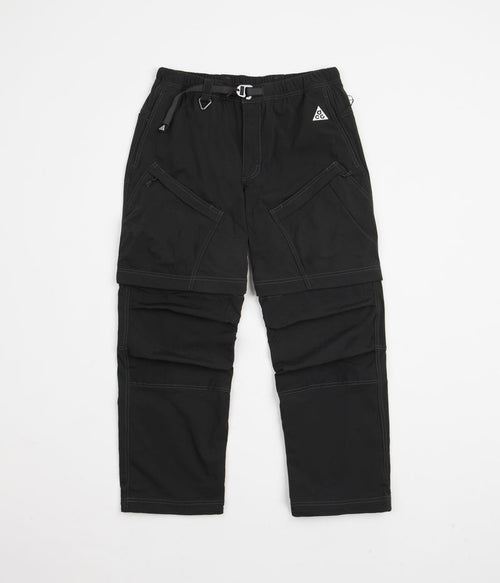Nike ACG Smith Summit Cargo Pants in Black and Black / Black / Summit White
