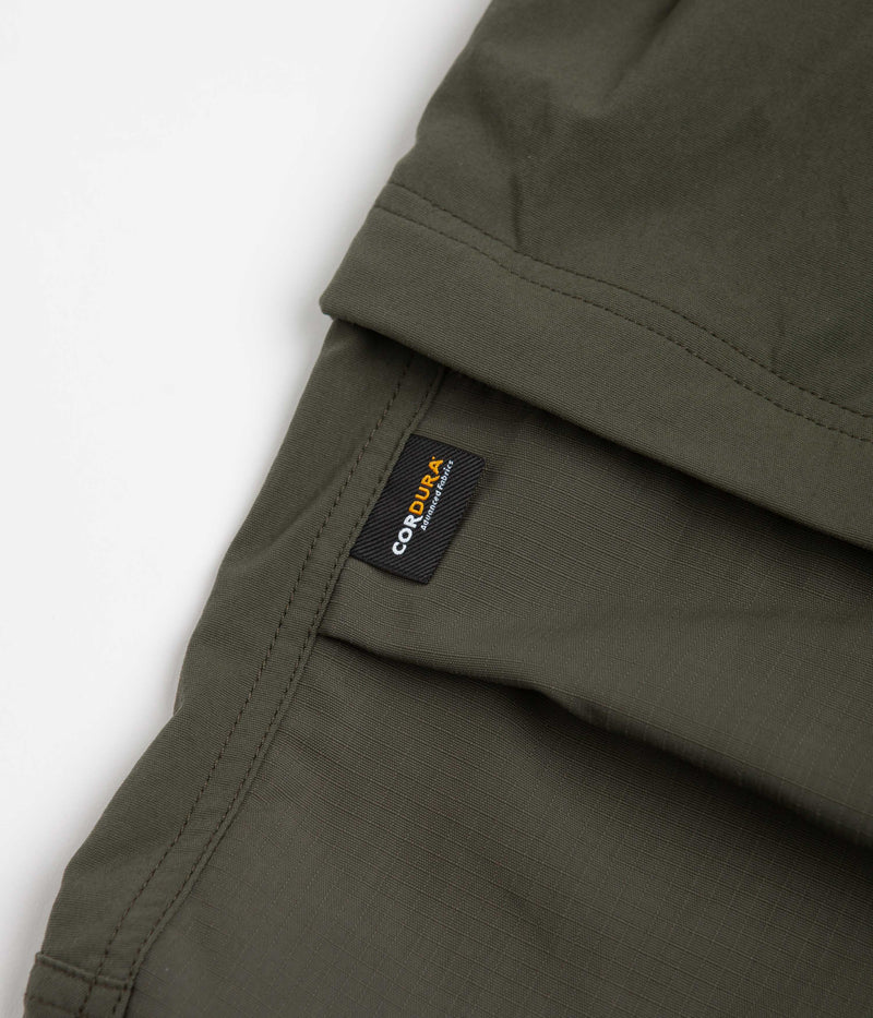 Nike ACG Smith Summit Cargo Pants in Cargo Khaki and Black / Summit White