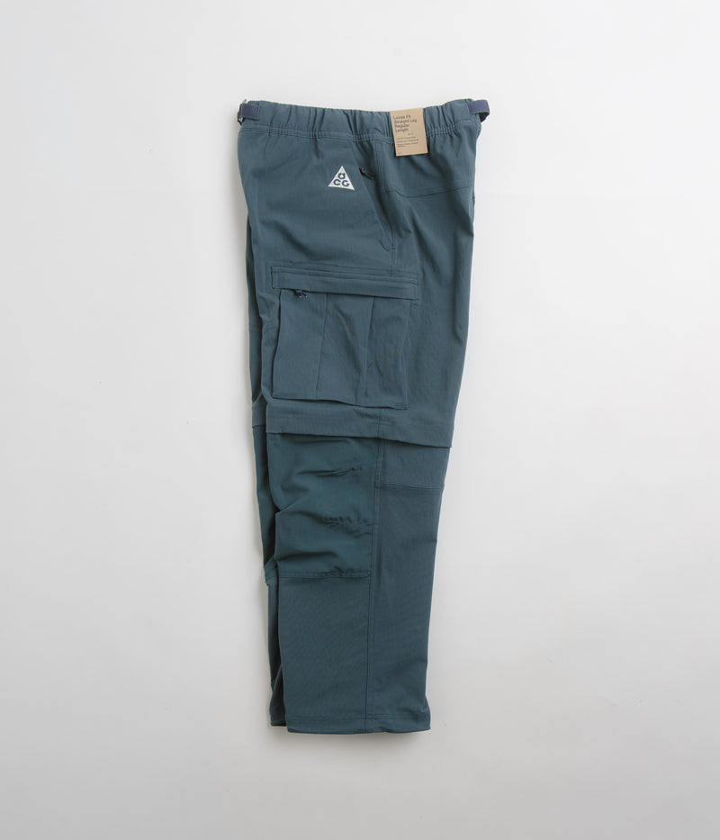 Nike ACG Smith Summit Cargo Pants in Deep Jungle and Purple Ink / Summit White