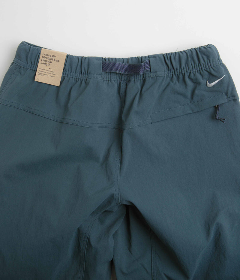 Nike ACG Smith Summit Cargo Pants in Deep Jungle and Purple Ink / Summit White