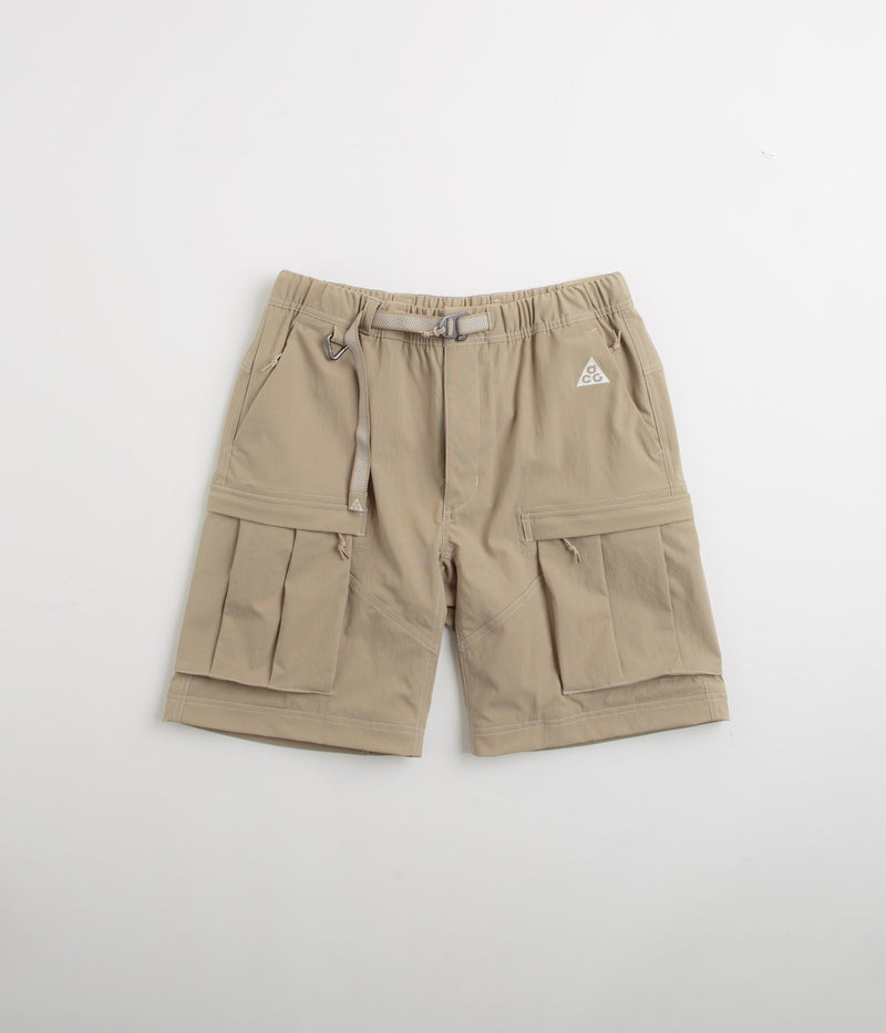 Nike ACG Smith Summit Cargo Pants in Khaki and Light Iron Ore / Summit White
