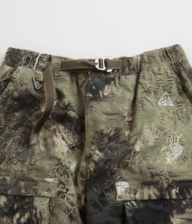 Nike ACG Smith Summit Cargo Pants in Oil Green and Medium Olive / Reflective Silv