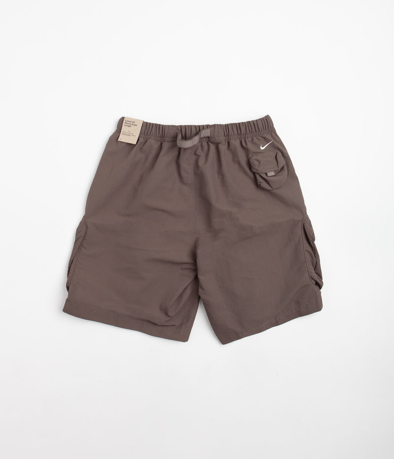 Nike ACG Snowgrass Cargo Shorts in Ironstone and Moon Fossil / Summit White