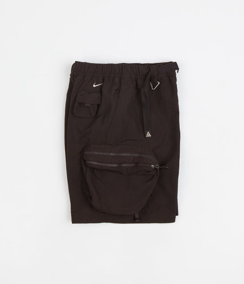 Nike ACG Snowgrass Cargo Shorts in Velvet Brown and Black / Sanddrift