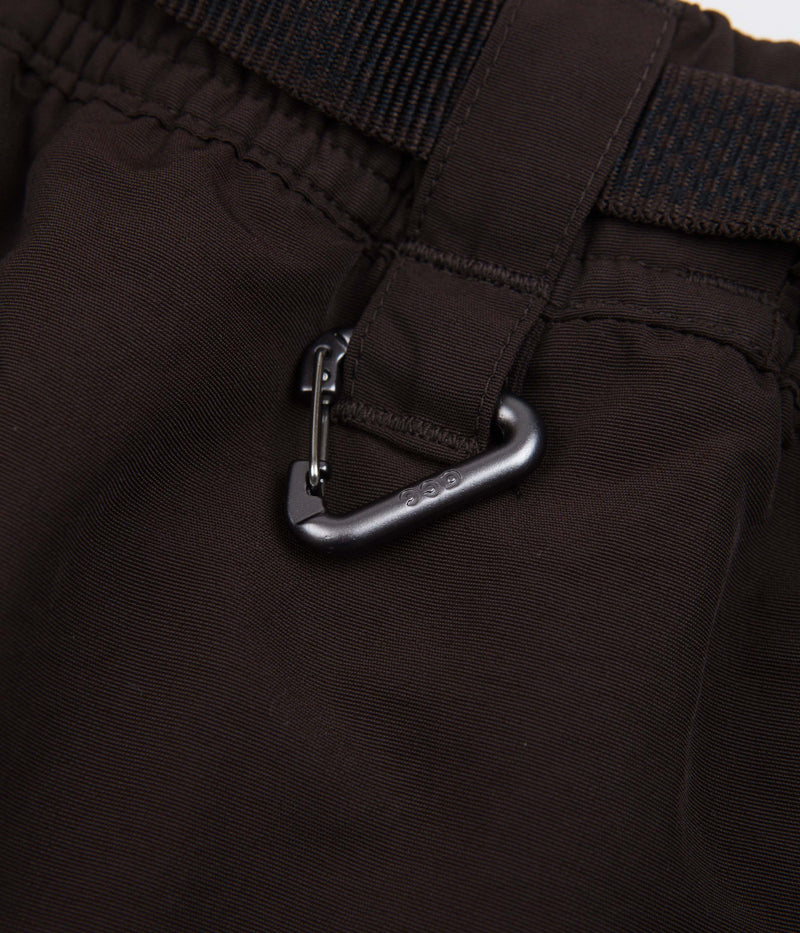 Nike ACG Snowgrass Cargo Shorts in Velvet Brown and Black / Sanddrift