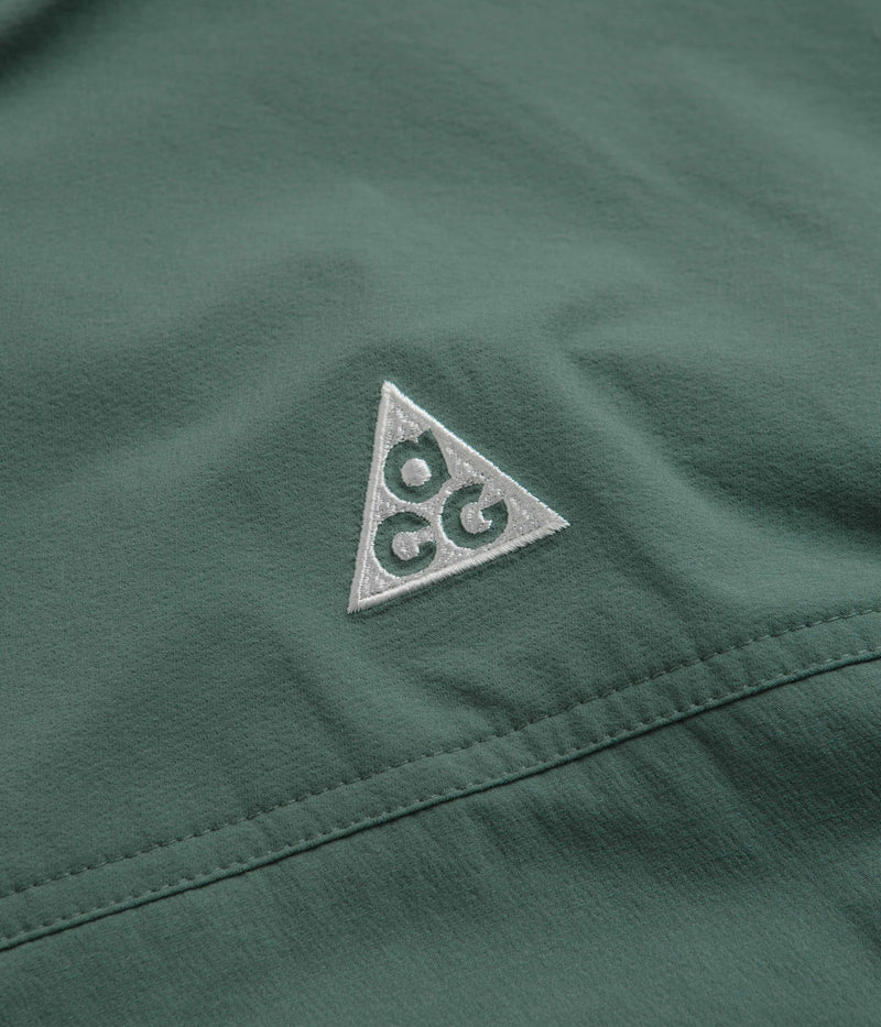Nike ACG Sun Farer Jacket in Bicoastal and Vintage Green / Summit White
