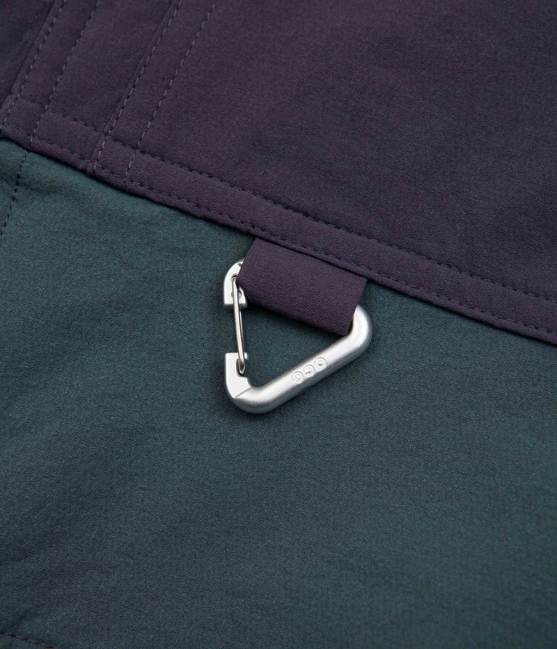 Nike ACG Sun Farer Jacket in Faded Spruce and Gridiron / Black / Summit White