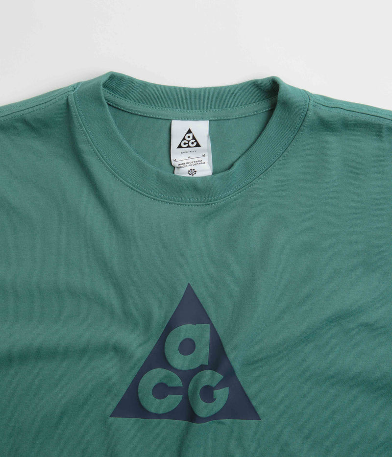 Nike ACG T-Shirt in Bicoastal