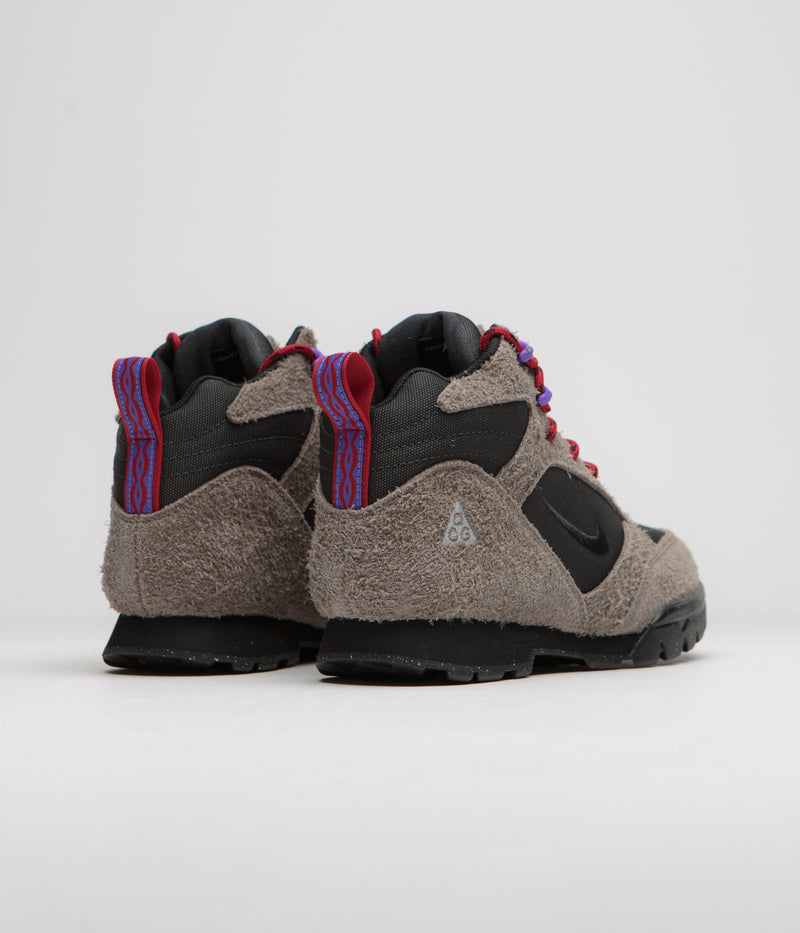 Nike ACG Torre Mid Waterproof Shoes in Olive Grey and Black and Off Noir - Varsity Red