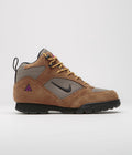 Nike ACG Torre Mid Waterproof Shoes in Pecan and Black and Olive Grey - Red Plum