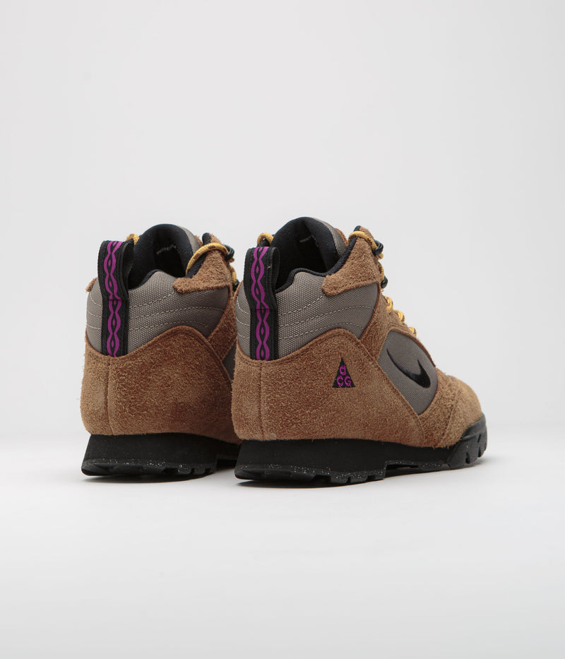 Nike ACG Torre Mid Waterproof Shoes in Pecan and Black and Olive Grey - Red Plum