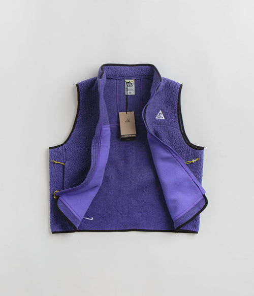 Nike ACG Womens Arctic Wolf Fleece Vest in Persian Violet and Black / Summit White