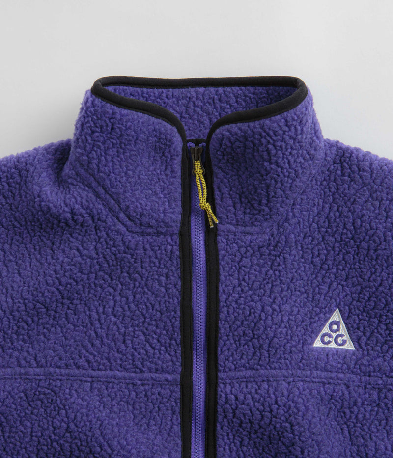 Nike ACG Womens Arctic Wolf Full-Zip Fleece in Persian Violet and Black / Summit White