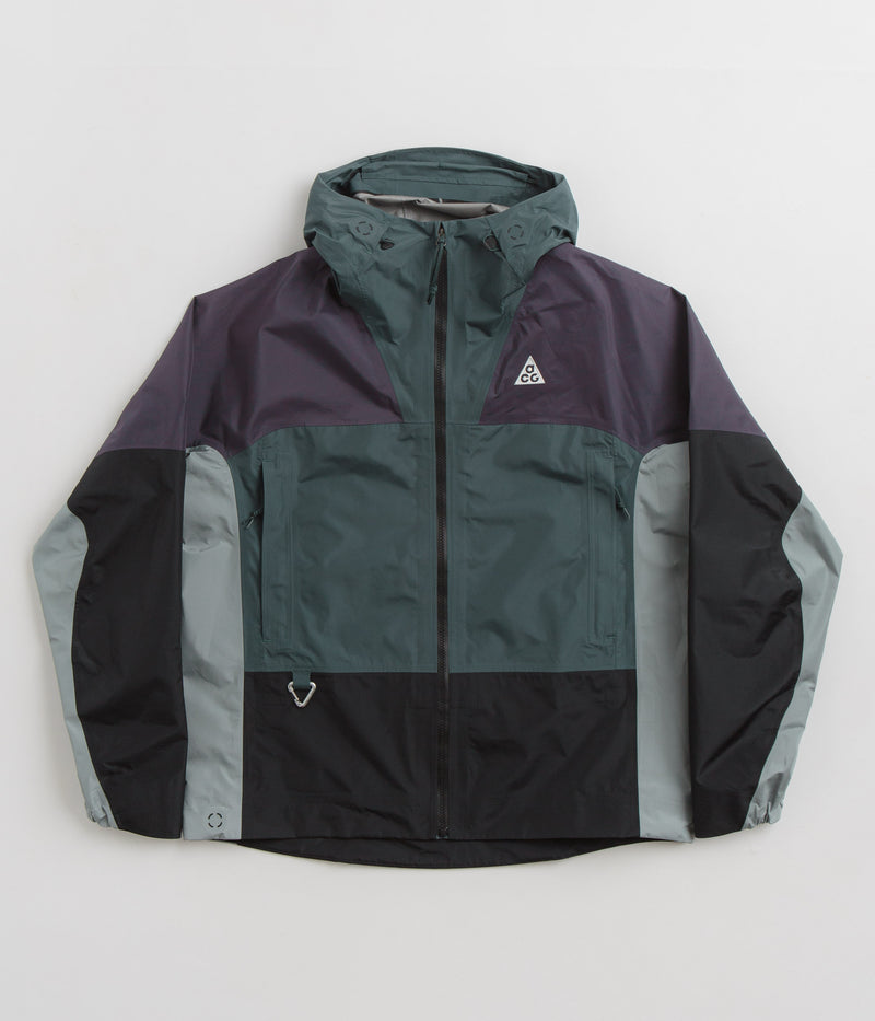 Nike ACG Womens Chain Of Craters Jacket in Faded Spruce and Gridiron / Summit White