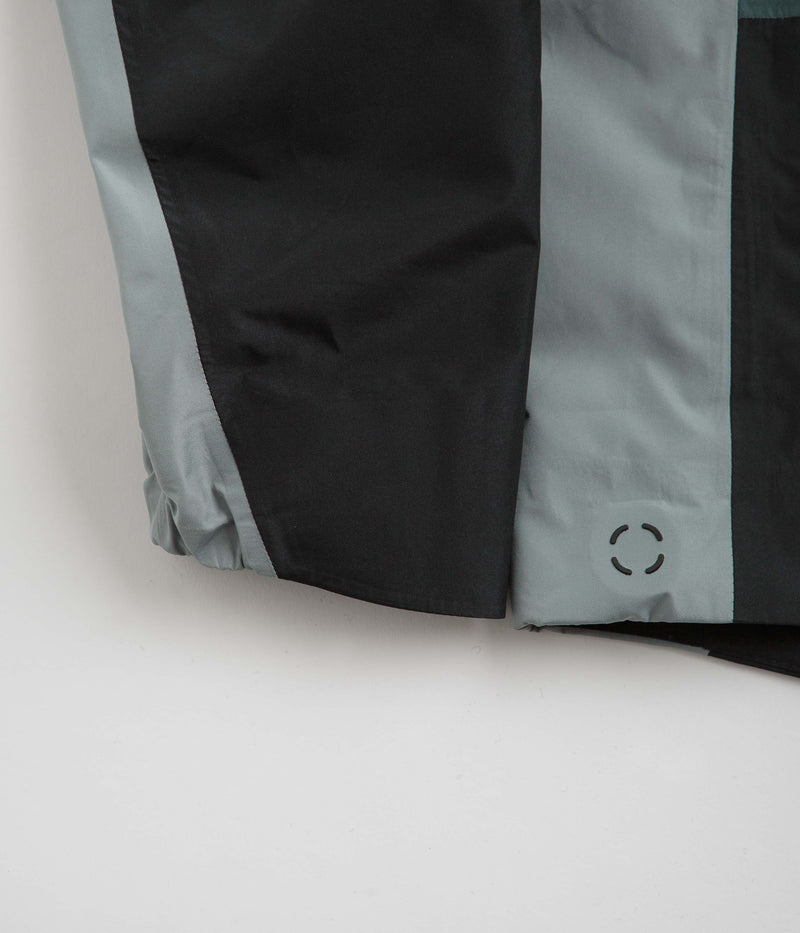 Nike ACG Womens Chain Of Craters Jacket in Faded Spruce and Gridiron / Summit White