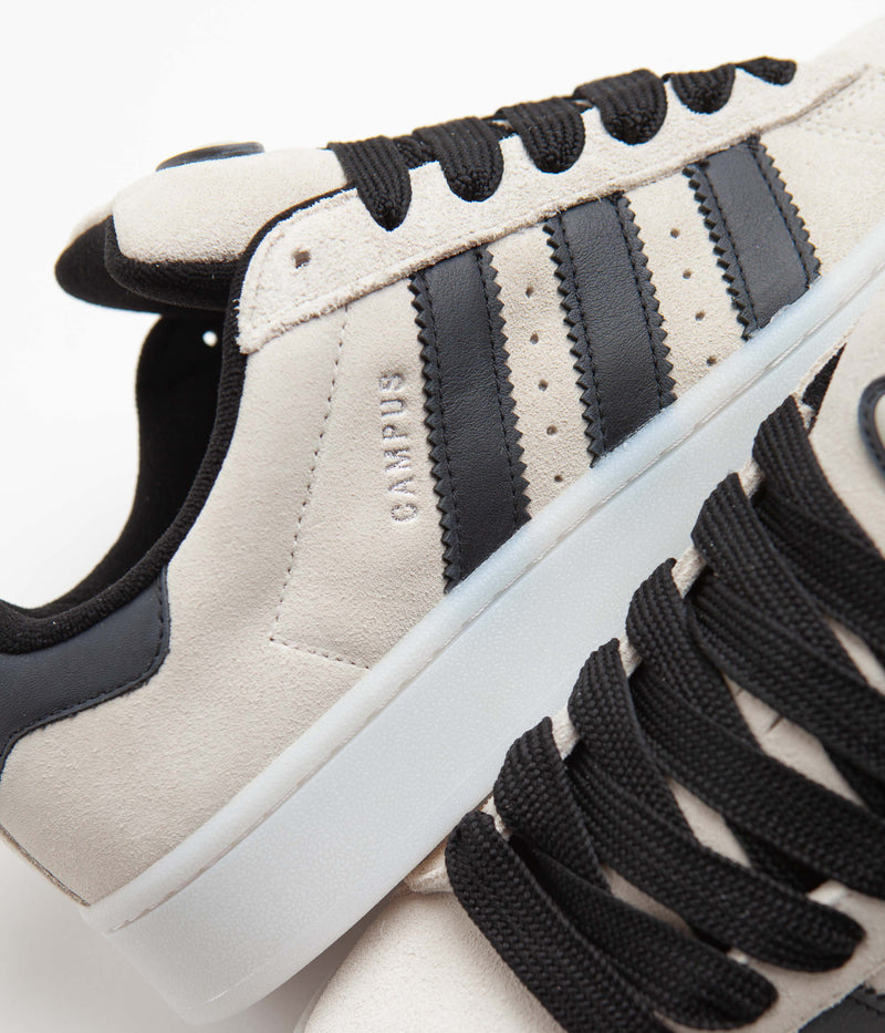 Adidas Campus 00s Shoes in Aluminium and Core Black / Aluminium