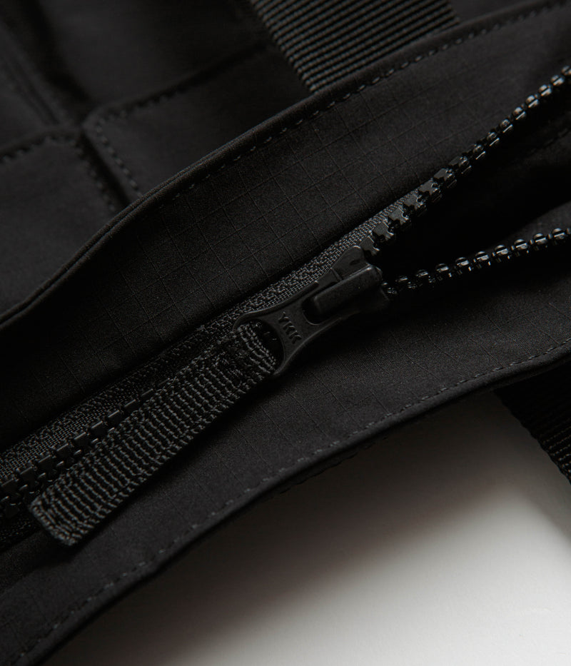 Carhartt Elway Shoulder Bag in Black