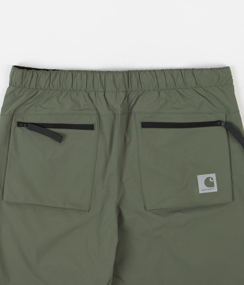 Carhartt Hurst Shorts in Dollar Green