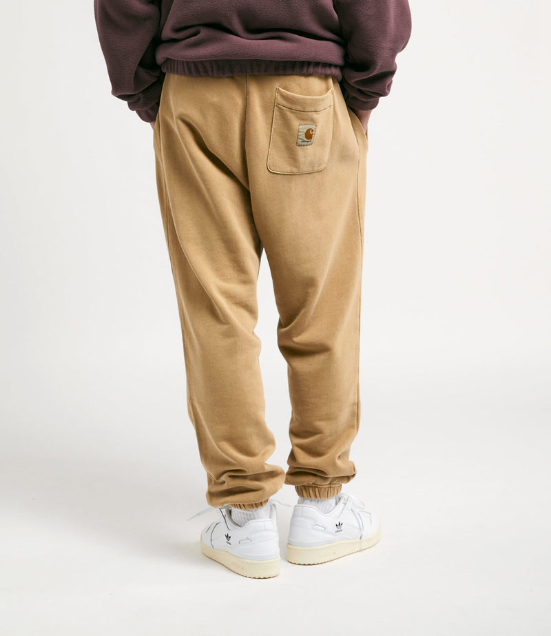 Carhartt Nelson Sweatpants in Dusty Hamilton Brown