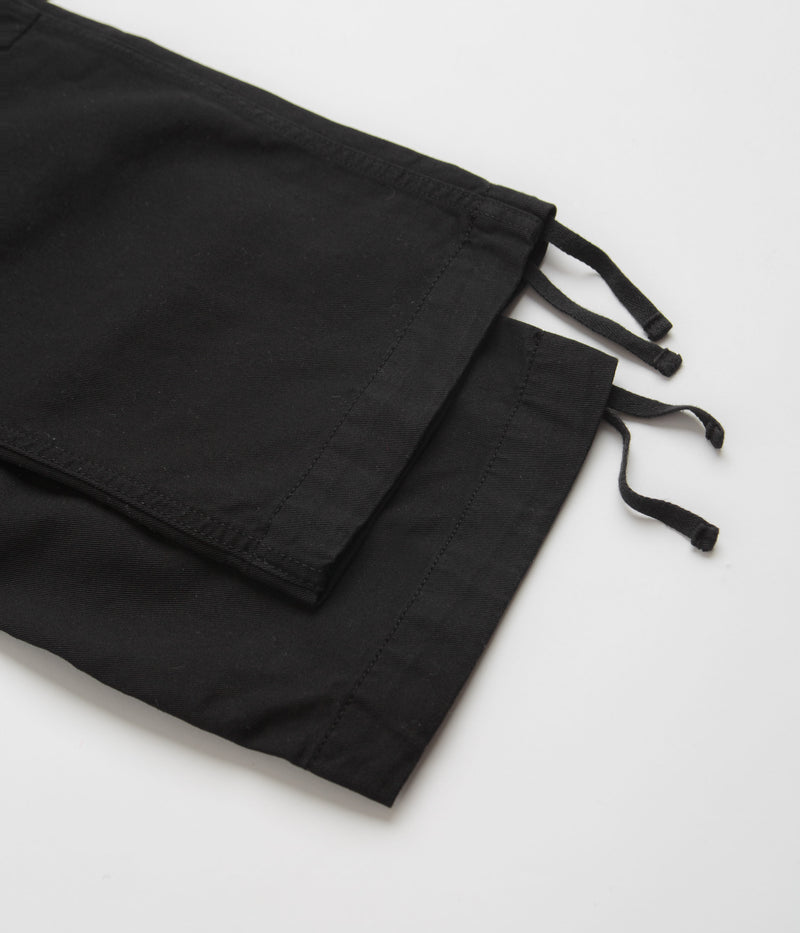 Carhartt Regular Cargo Pants in Dyed Black